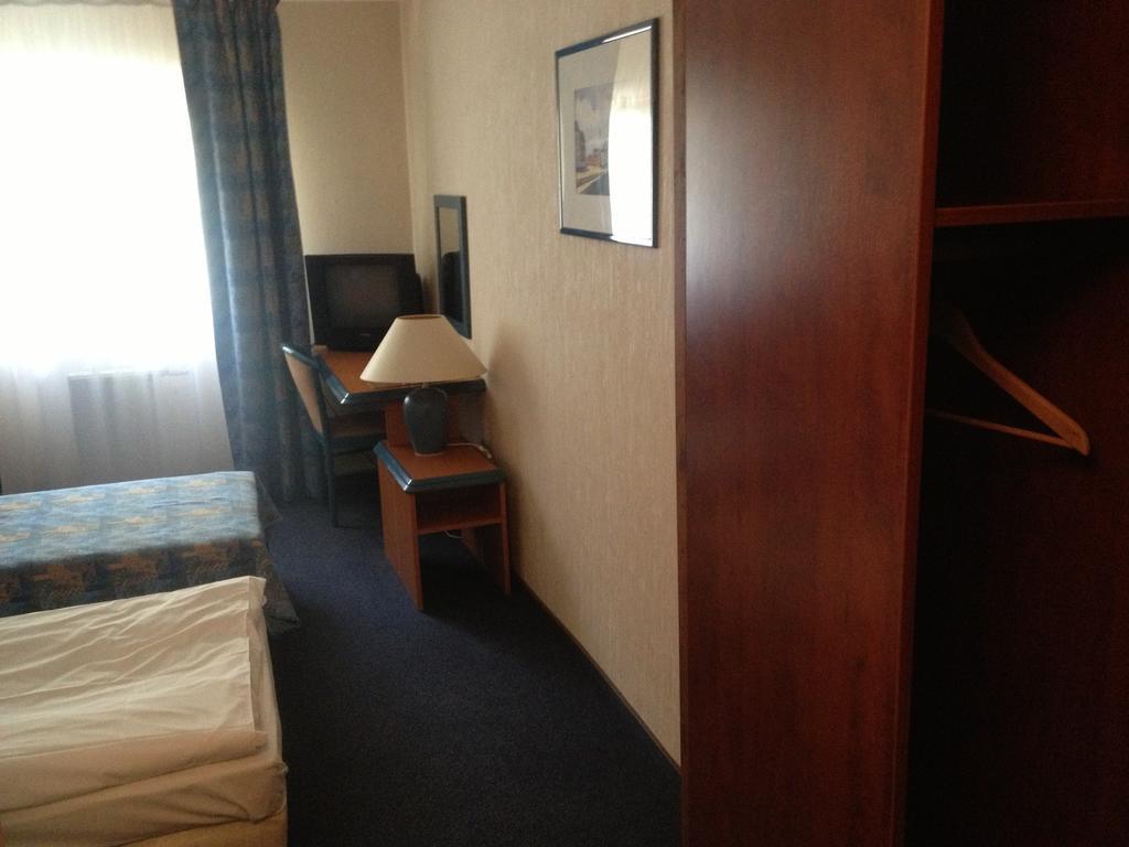 Hotel Tenishouse Марки Номер фото