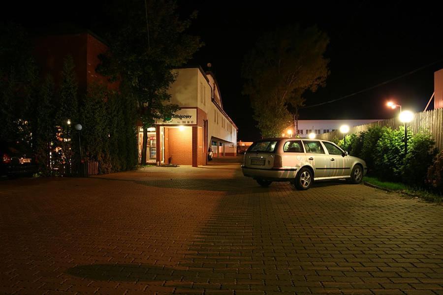 Hotel Tenishouse Марки Экстерьер фото